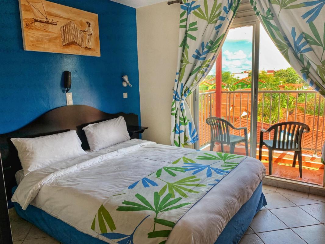 Hotel pied dans l'eau martinique BAMBOU  - chambre quarter grand kay